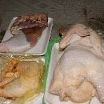 Mở cửa cho gà Trung Quốc tràn vào: Mối lo thịt 'rác'