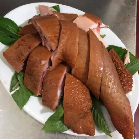 Gà đông tảo hun khói
