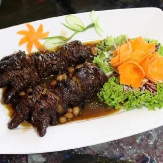 Gà đông tảo om xì dầu